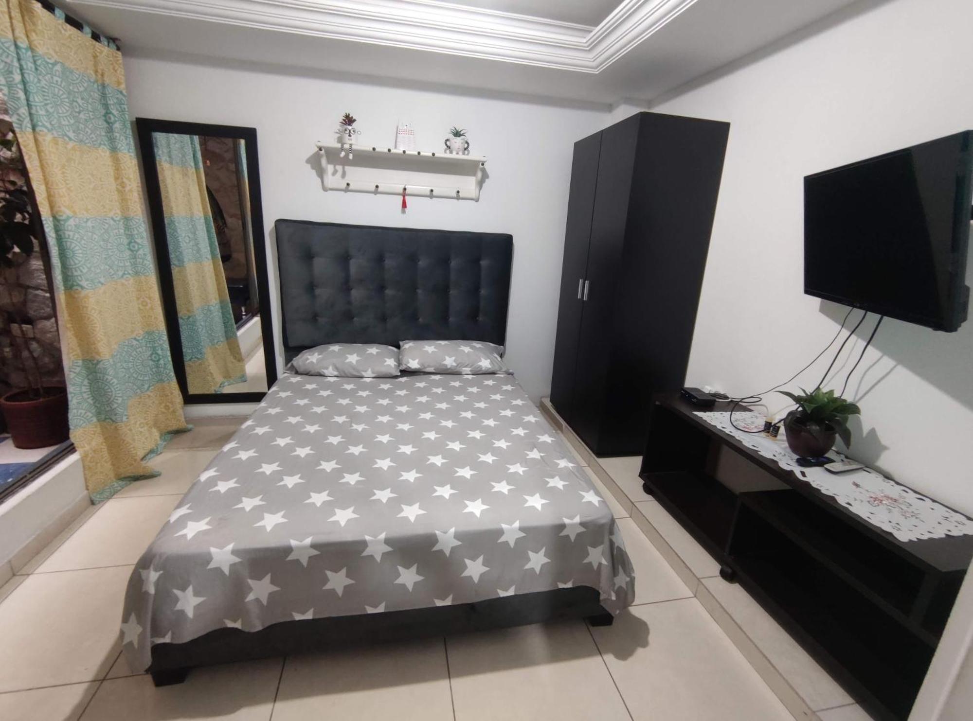 Hospedaje Casa Aurora Кали Номер фото